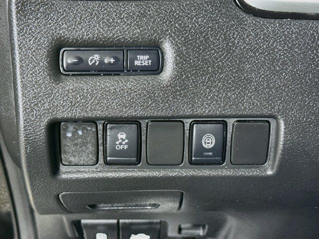 Used 2021 Nissan Murano S FWD image 10