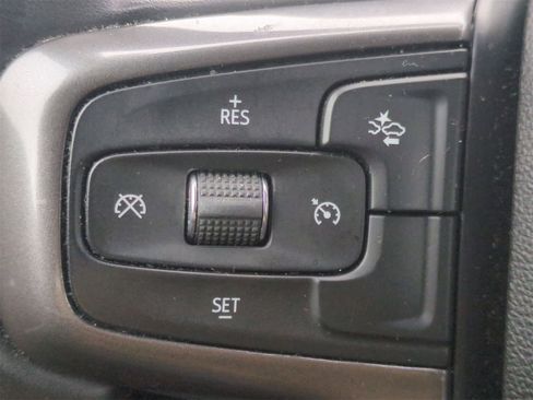 Used 2023 Chevrolet Suburban RST image 23