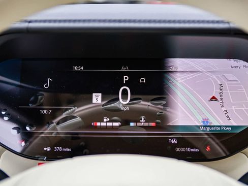 New 2026 Land Rover Range Rover Long Wheelbase Autobiography image 26