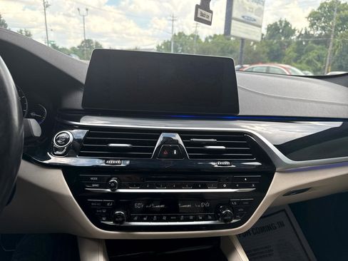 Used 2018 BMW M550i xDrive M550i xDrive Sedan image 20