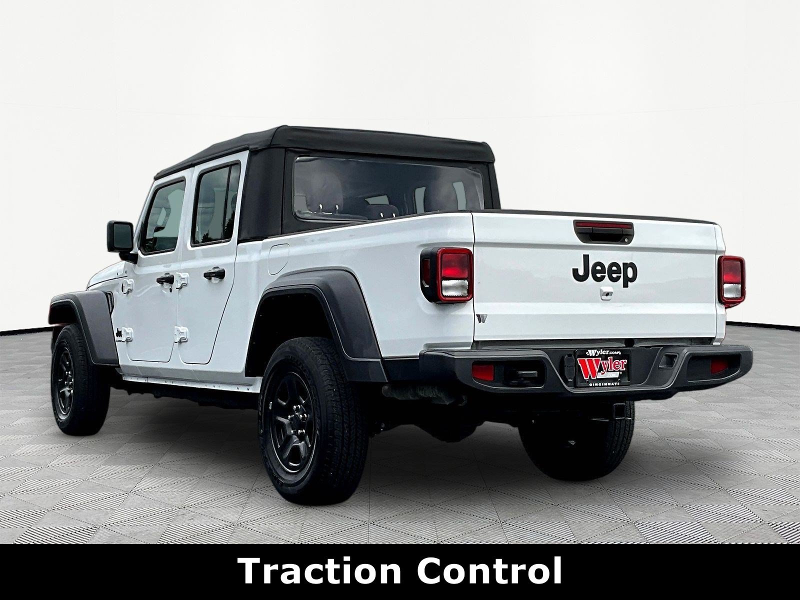Used 2022 Jeep Gladiator Sport w/ Trailer Tow Package AWD/4WD image 4