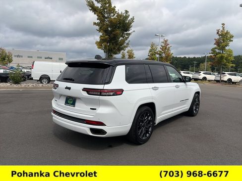 Used 2025 Jeep Grand Cherokee L Summit AWD/4WD image 7