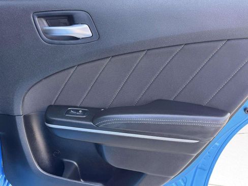 Used 2023 Dodge Charger R/T RWD image 40