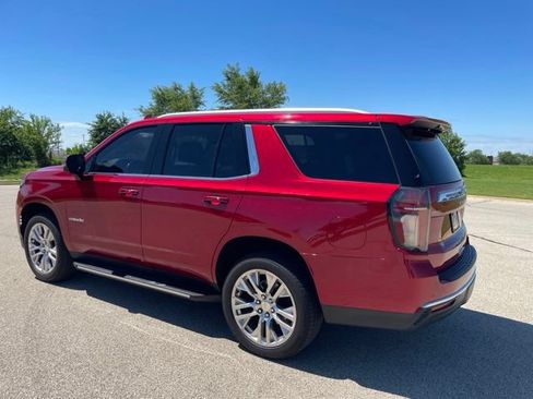 Used 2021 Chevrolet Tahoe LT w/ LT Signature Package AWD/4WD image 4