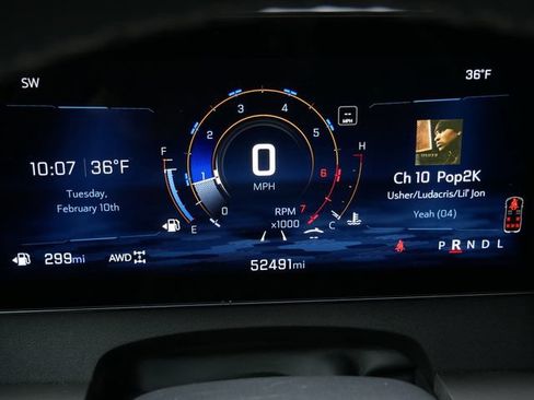 Used 2024 Chevrolet Traverse LT AWD/4WD image 36