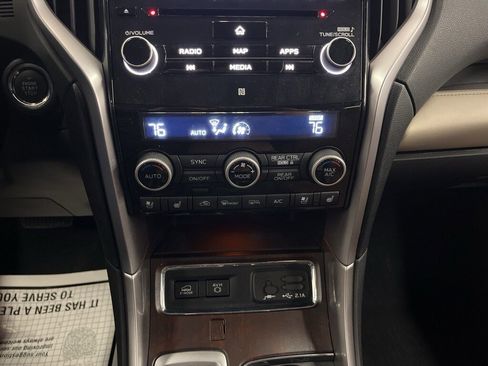 Used 2019 Subaru Ascent Touring w/ Popular Package #3 image 25
