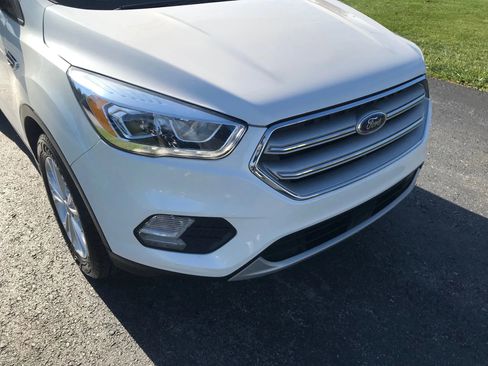 Used 2018 Ford Escape SEL w/ Ford Safe & Smart Package image 56