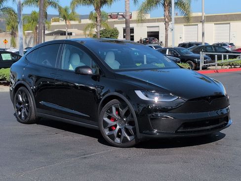 Used 2026 Tesla Model X Plaid AWD/4WD image 2