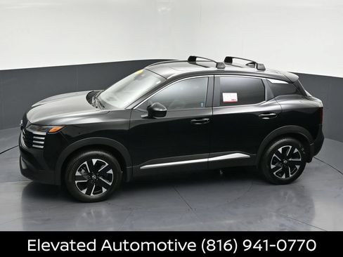 Certified 2026 Nissan Kicks SV w/ SV Premium Package AWD/4WD image 24