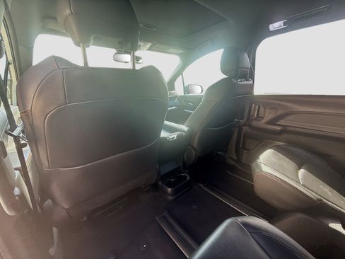 Used 2022 Toyota Sienna XSE FWD image 25