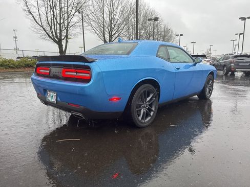 Used 2023 Dodge Challenger GT w/ Plus Package image 7
