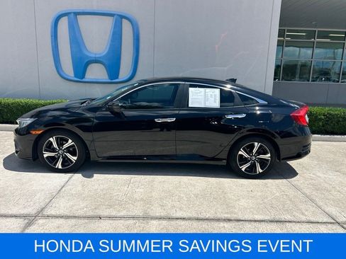 Used 2016 Honda Civic Touring image 6