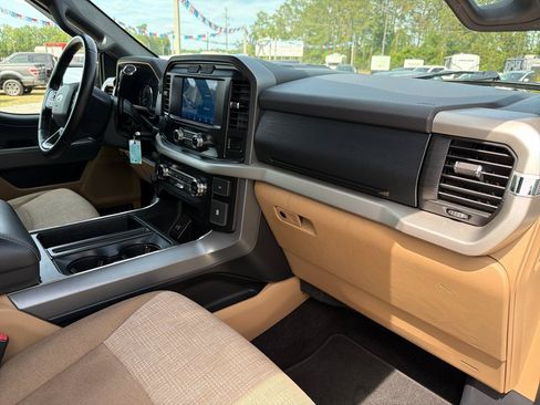 Used 2021 Ford F150 XLT w/ Equipment Group 301A Mid RWD image 18