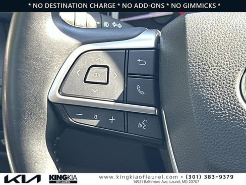 Used 2022 Toyota Highlander Limited w/ Protection Package #3 (TMS) AWD/4WD image 10