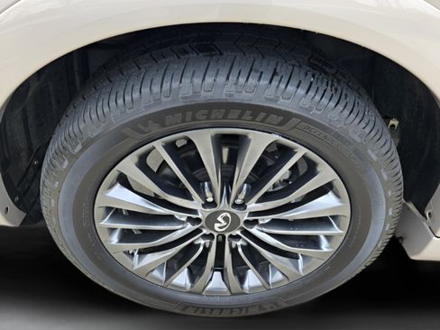 Used 2024 INFINITI QX80 Sensory image 63