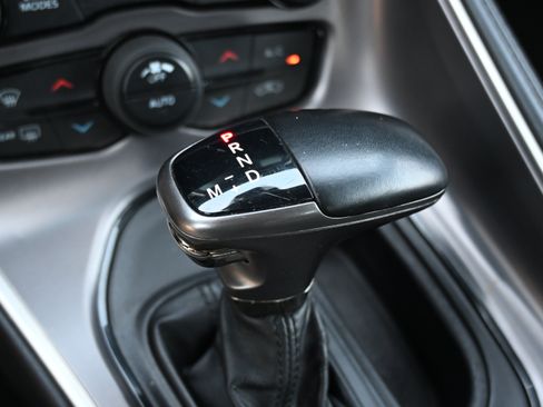 Used 2021 Dodge Challenger R/T Scat Pack RWD image 20