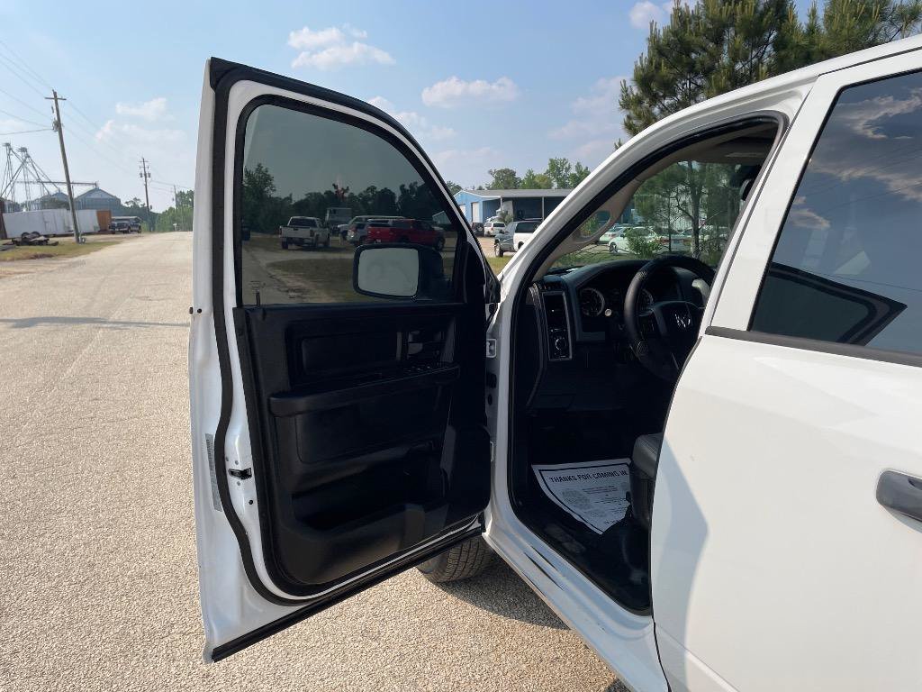 Used 2019 RAM 1500 Tradesman AWD/4WD image 16