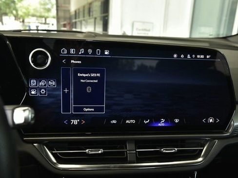 Used 2025 Chevrolet Equinox EV LT image 30