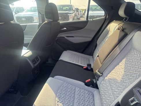 Used 2024 Chevrolet Equinox LT image 13