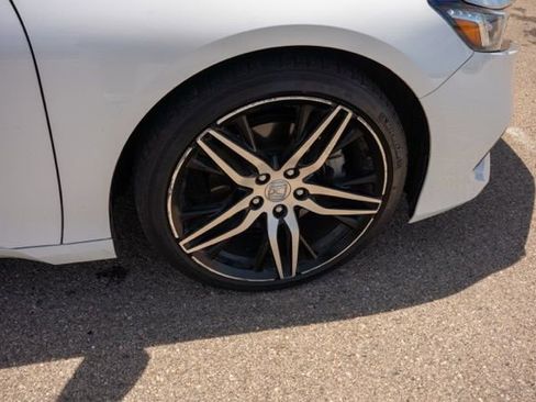 Used 2021 Honda Accord Touring image 8