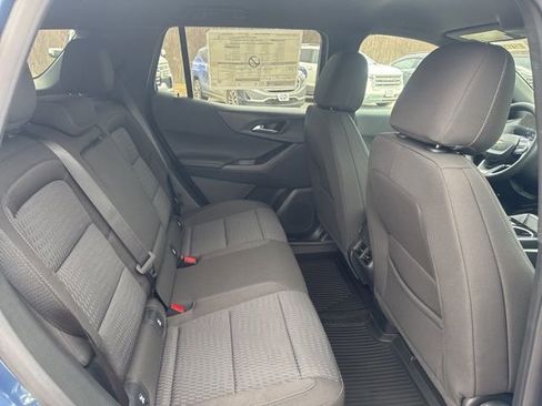 New 2026 Chevrolet Equinox LT w/ LPO, Floor Liner Package image 33