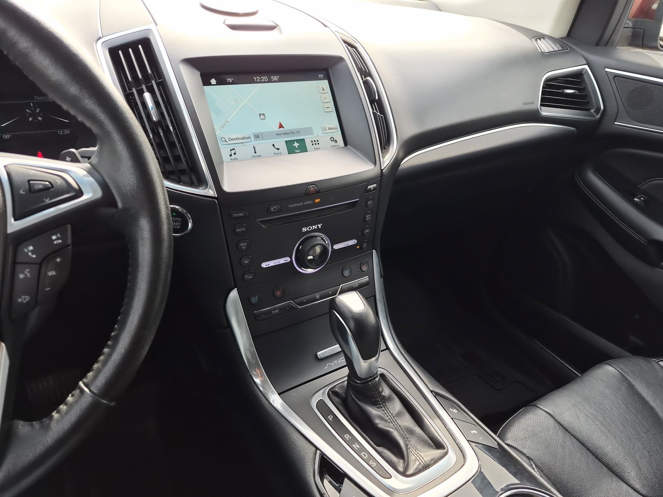 Used 2016 Ford Edge Titanium w/ Equipment Group 302A AWD/4WD image 27