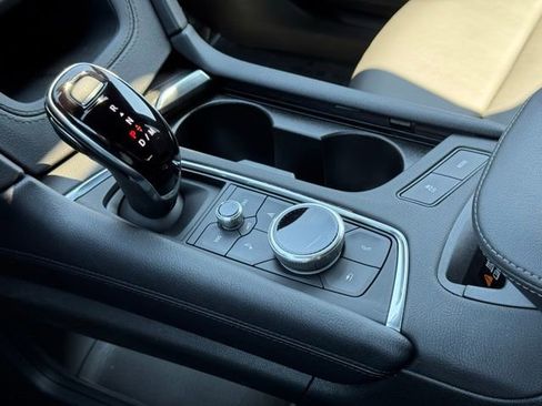 Certified 2025 Cadillac XT5 Premium Luxury image 34