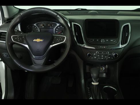 Used 2022 Chevrolet Equinox LT AWD/4WD image 14
