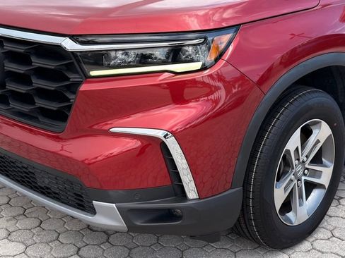Used 2024 Honda Pilot EX-L image 16