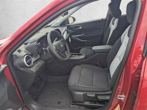 New 2026 Chevrolet Trax LS FWD image 4