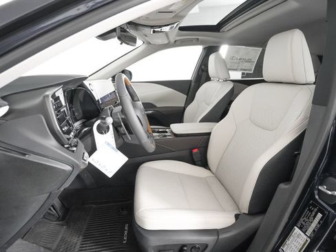 New 2026 Lexus RX 350 AWD image 8