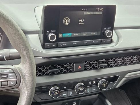 Used 2023 Honda Accord LX image 21
