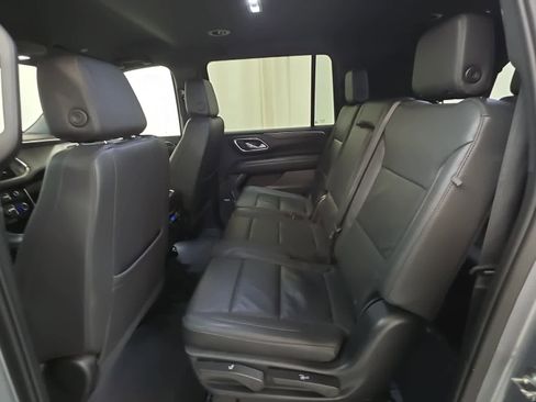 Certified 2023 Chevrolet Suburban LT image 13