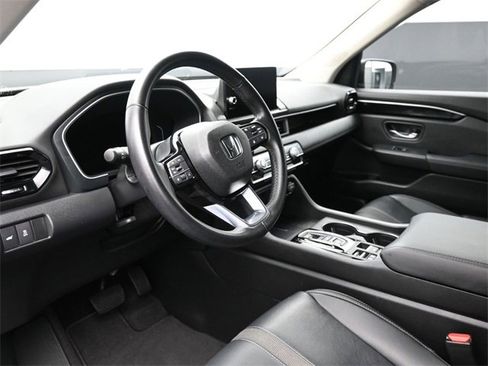 Used 2024 Honda Pilot EX-L image 18