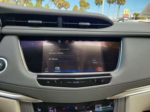 Used 2019 Cadillac XT5 Luxury image 22
