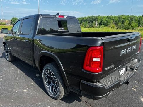 New 2025 RAM 1500 Laramie AWD/4WD image 6