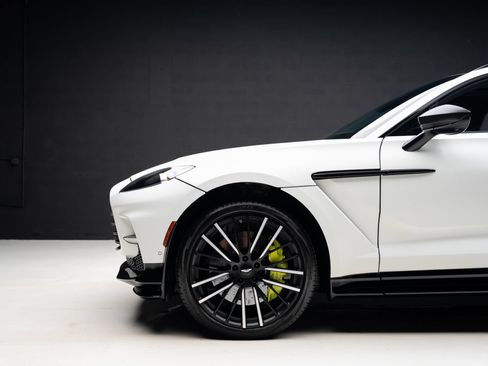 Used 2023 Aston Martin DBX 707 AWD/4WD image 19