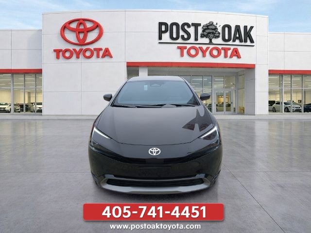 New 2027 Toyota Prius FWD image 10
