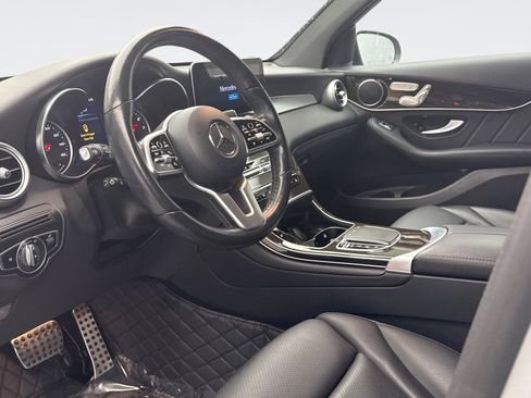 Used 2022 Mercedes-Benz GLC 300 GLC 300 4WD image 10