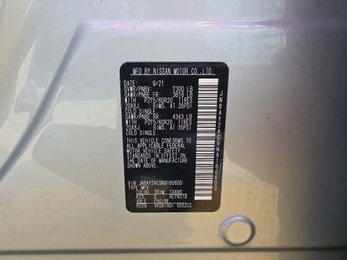 Used 2022 Nissan Armada SV w/ SV Appearance Package image 31