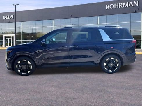 New 2026 Kia Carnival EX FWD image 29