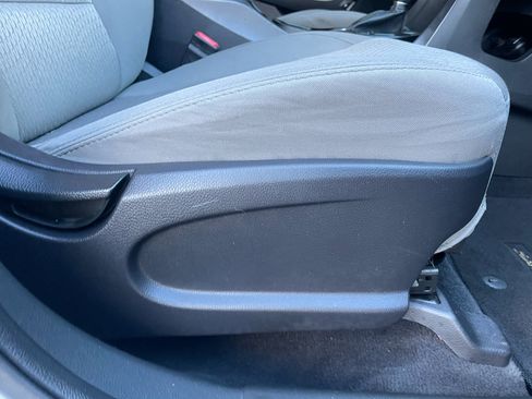 Used 2018 Hyundai Santa Fe Sport image 24