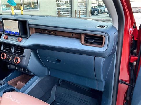 Used 2024 Ford Maverick Lariat image 17