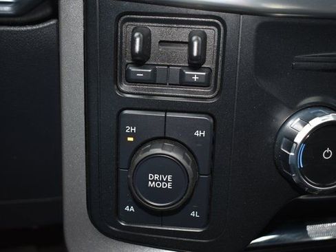 Used 2023 Ford F150 Lariat w/ Equipment Group 502A High image 37