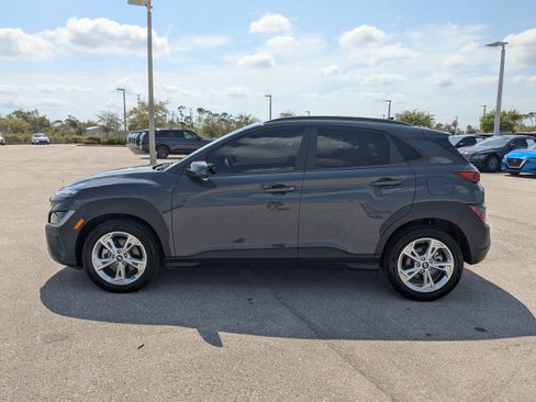 Used 2023 Hyundai Kona SEL image 7