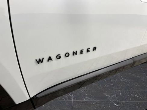 Used 2024 Jeep Wagoneer Launch Edition image 39