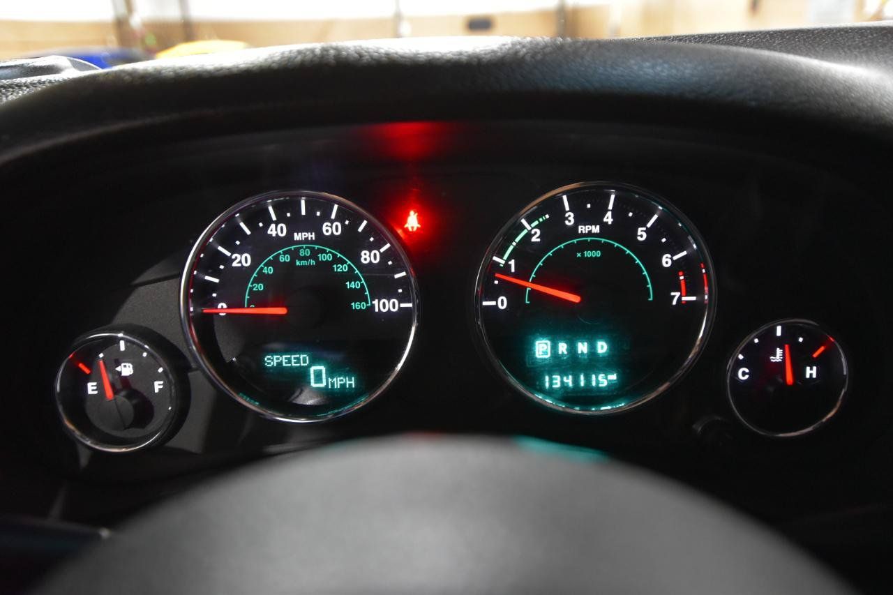 Used 2015 Jeep Wrangler Unlimited Sport AWD/4WD image 16