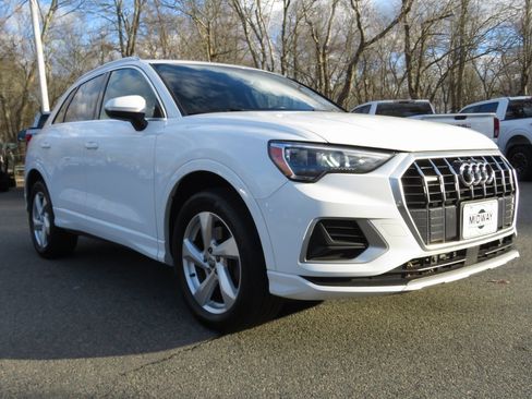 Used 2019 Audi Q3 2.0T Premium image 4