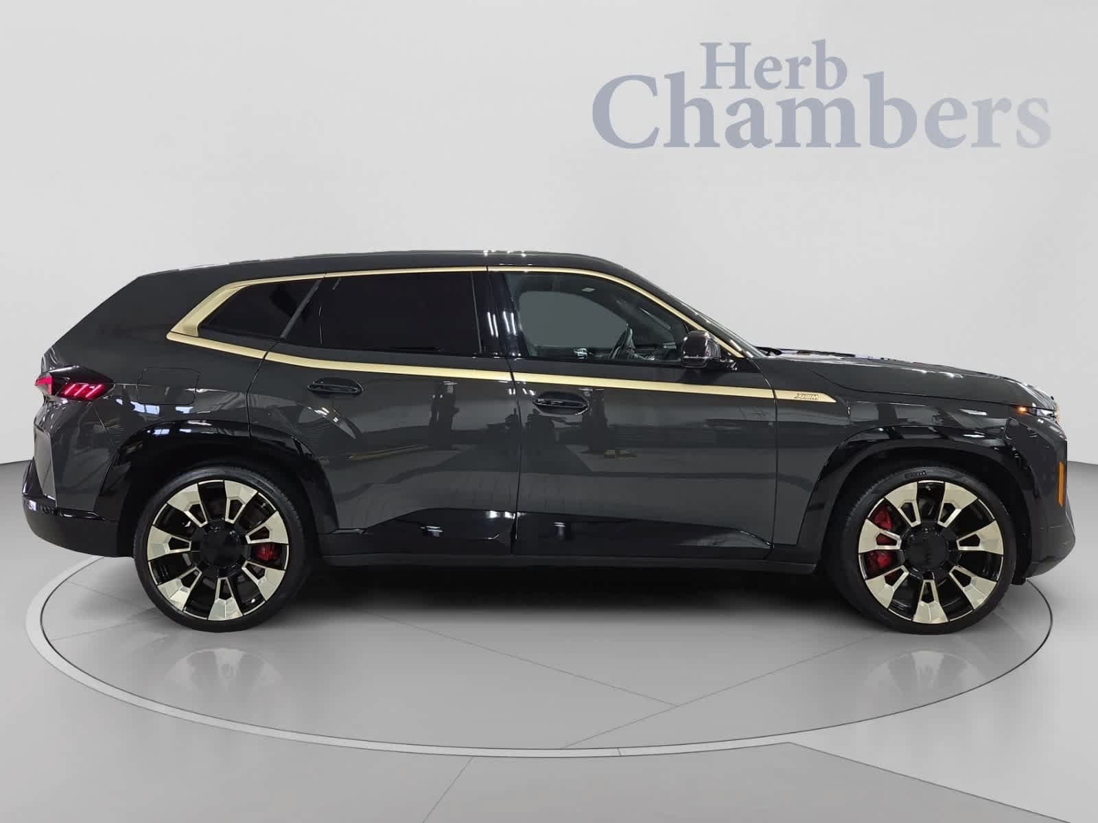 Used 2023 BMW XM AWD/4WD image 11