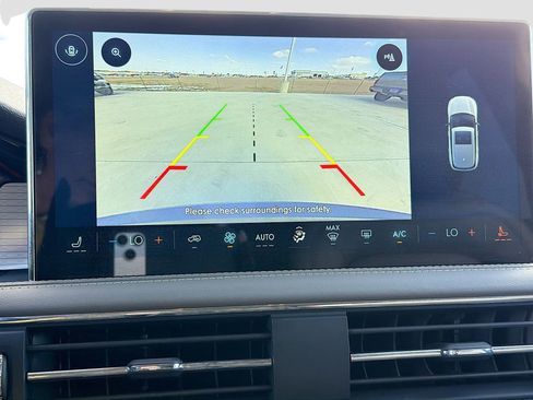 Used 2025 Lincoln Corsair FWD image 17